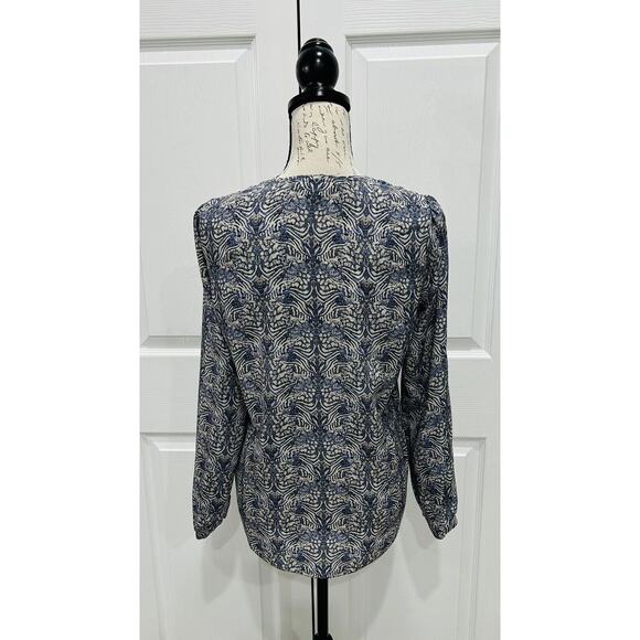 Comptoir Des Cotonniers 100% Silk Long Sleeve Blue Gray V-Neck Blouse Top Sze XS - Picture 5 of 6